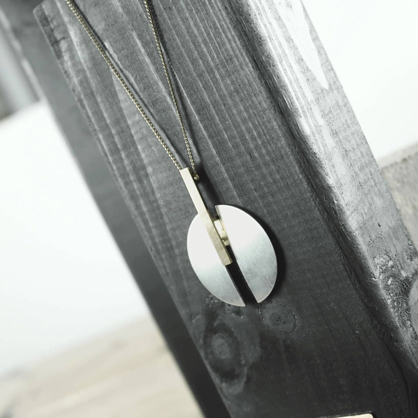 Collana Vanity regolabile con mezze lune bicolore placcata argento e oro